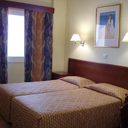 Tetyk Hotel 3*